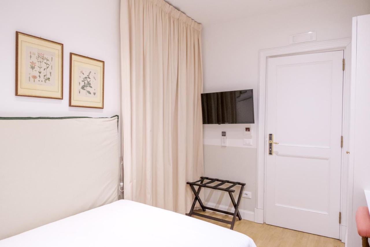 Relais Donna Lucrezia Hotel Rome Bagian luar foto