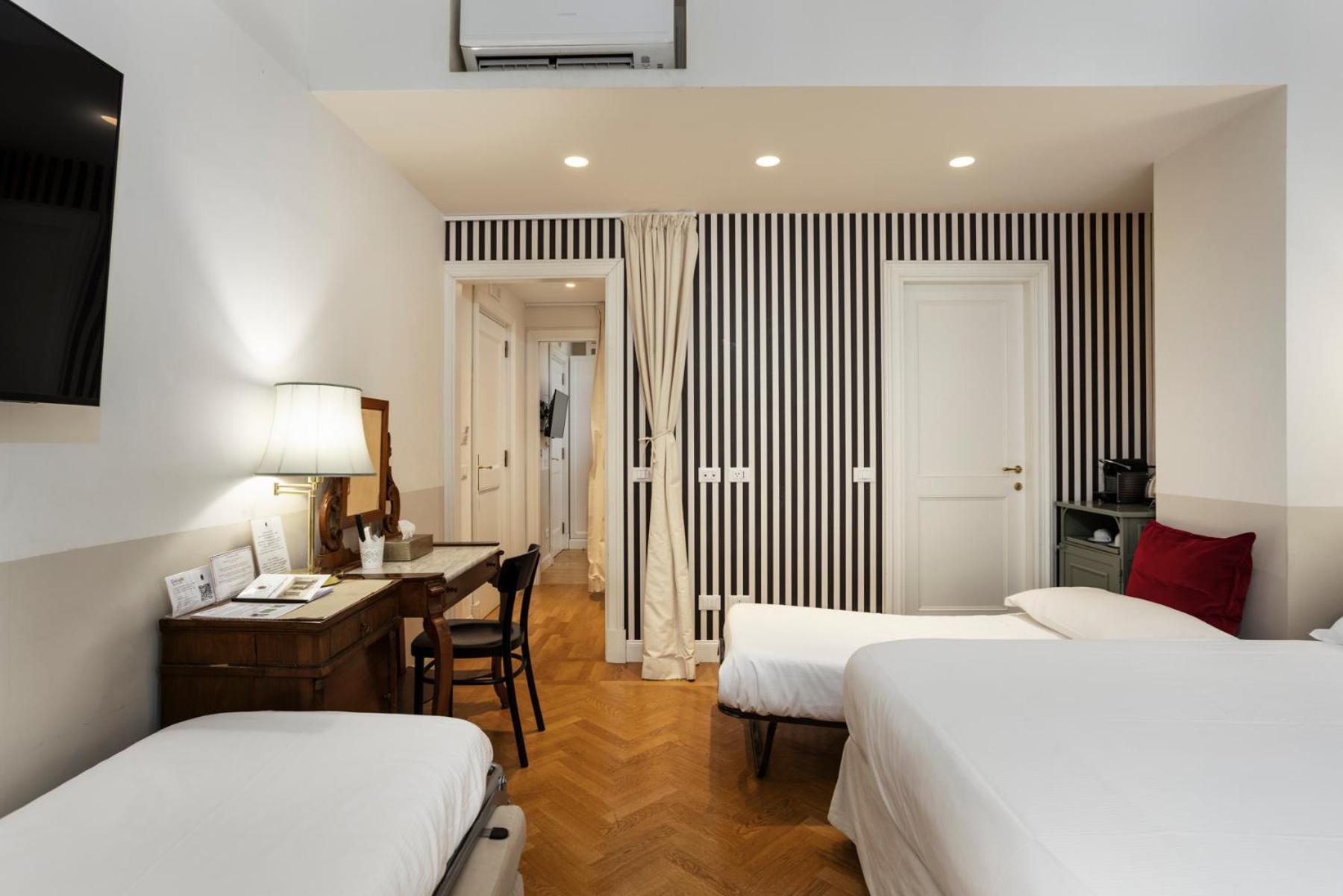 Relais Donna Lucrezia Hotel Rome Bagian luar foto